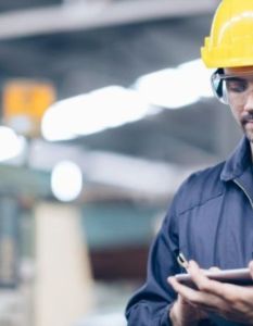 Programme für Frontline Worker und Prozessdigitalisierung: Fachkräftemangel (Foto: Communardo Software GmbH)