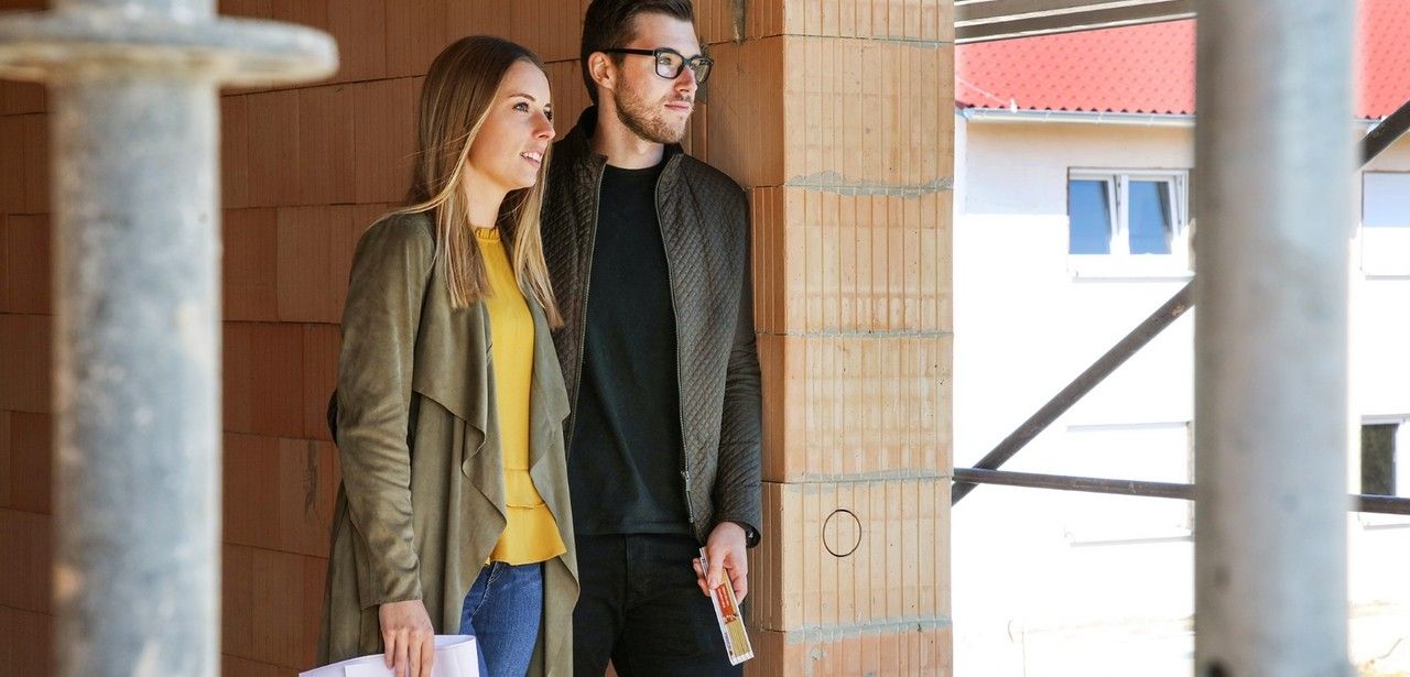 Fünf Baufinanzierungs-Mythen erklärt: Jennifer Radke klärt jetzt umfassend (Foto: Bausparkasse Schwäbisch Hall)